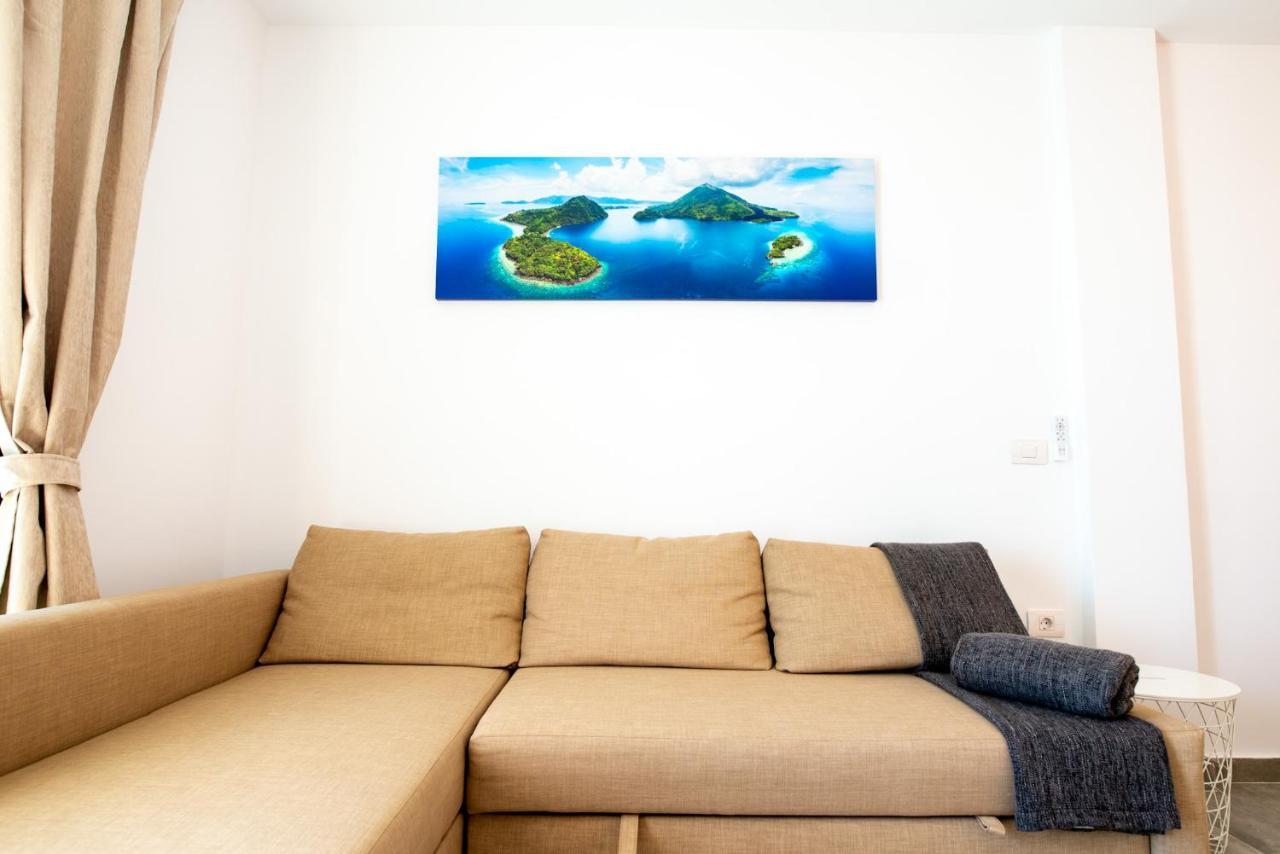 Black Sand Holiday Home بويرتو دي سانتياغو المظهر الخارجي الصورة